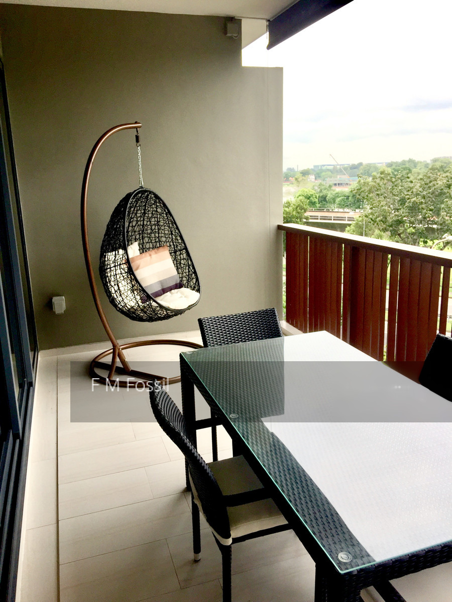 Lakeville (D22), Condominium #157299152